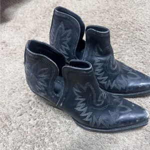 Women’s Ariat Dixon Bootie